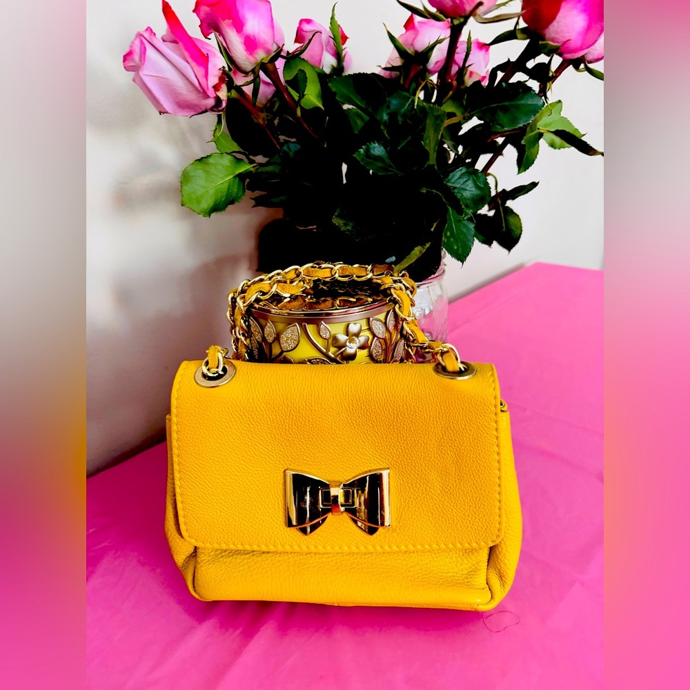 Cute little pocketbook